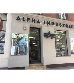 Kihagyhatatlan élmény – Alpha Industries márkaboltunk Budapesten