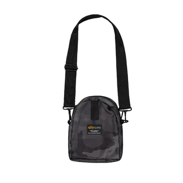 crew-carry-bag-camo