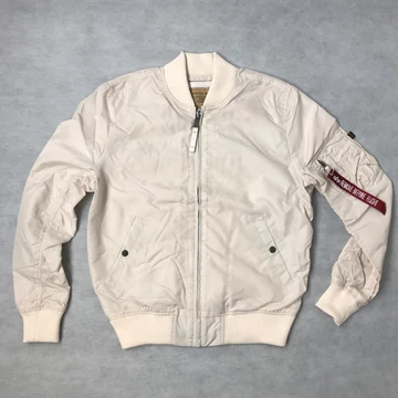 ma-1-tt-jet-stream-white.jpg