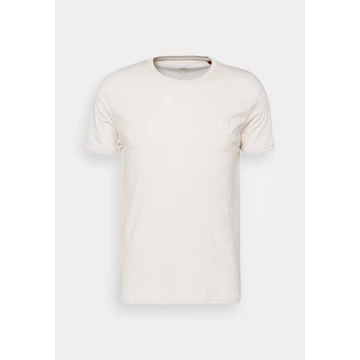 188505-625-alpha-industries-basic-t-small-logo-jet-stream-white-white-polo.jpg