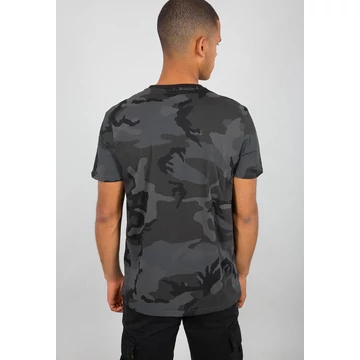 alpha-industries-basic-t-black-camo.jpg