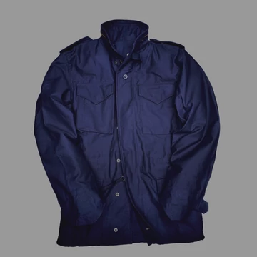 Alpha_Industries_M65_sotetkek.jpg