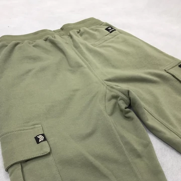 commander-jogger-olive.jpg