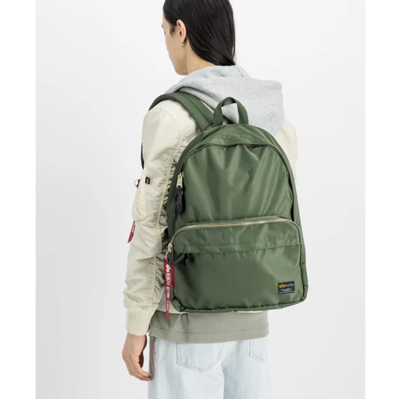 Crew Backpack - sage green