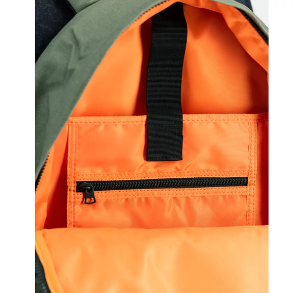 Label Backpack - sage green