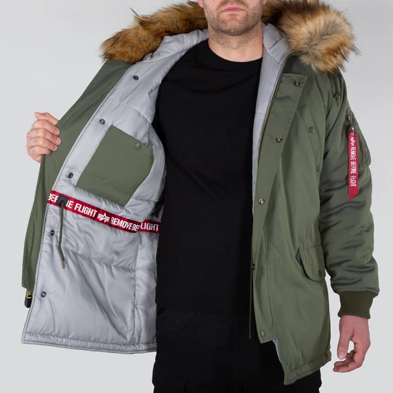 Arctic Discoverer - dark olive