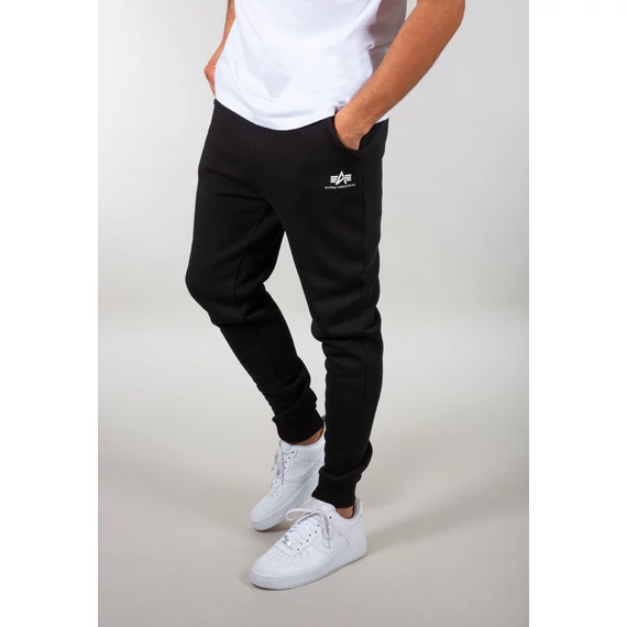 116370-03-alpha-industries-basic-jogger-sl-001.jpg