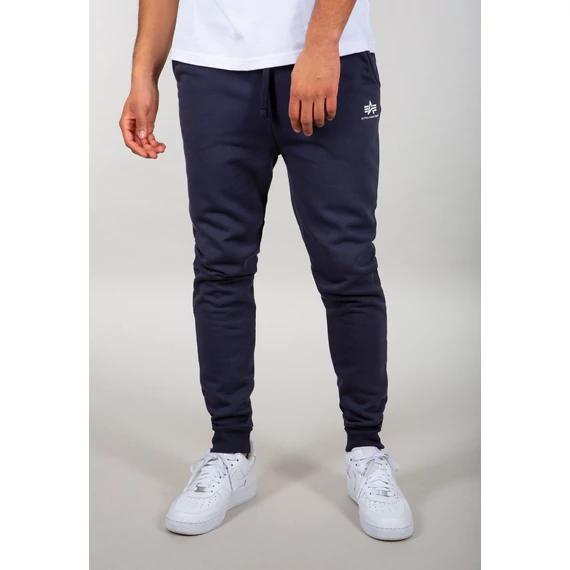 116370-07-alpha-industries-basic-jogger-sl-001.jpg