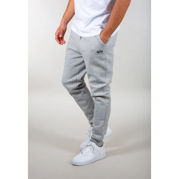 116370-17-alpha-industries-basic-jogger-sl-001.jpg