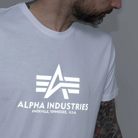 Basic T Reflective Print - white