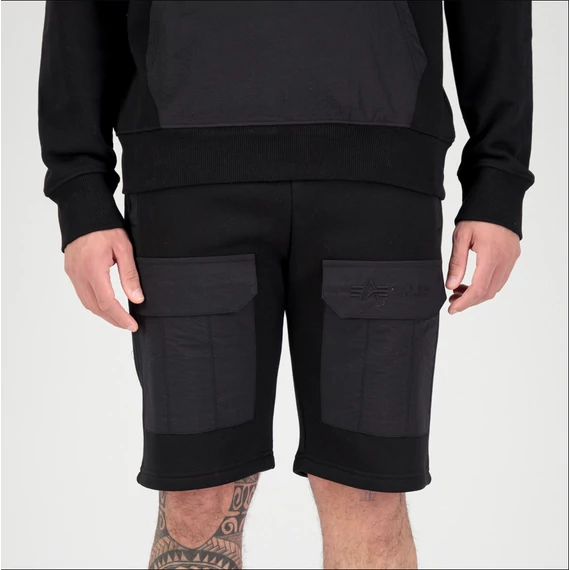sweat-nylon-cargo-shorts-black.png