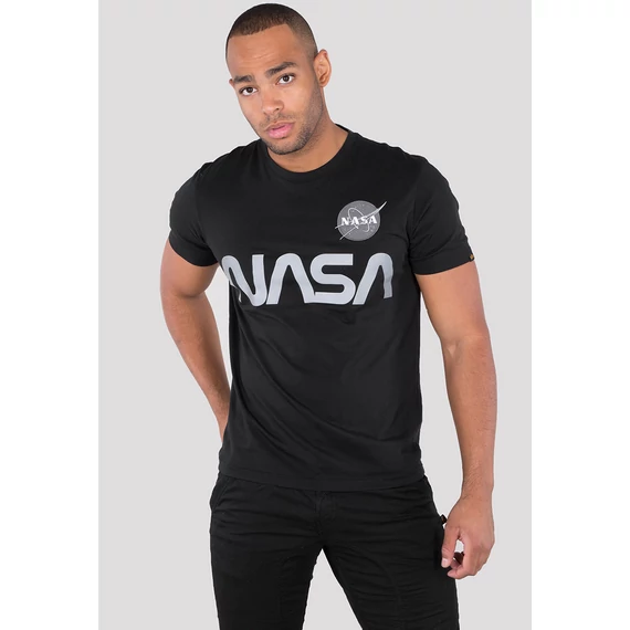alpha-industries-nasa-reflective-t-fekete.jpg