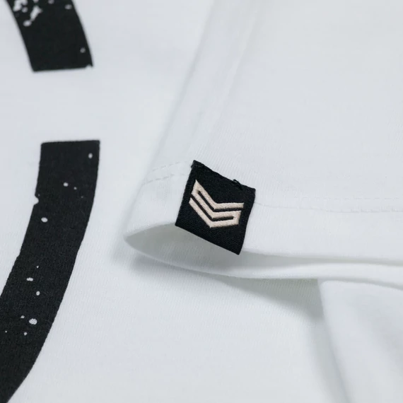 Star T - white